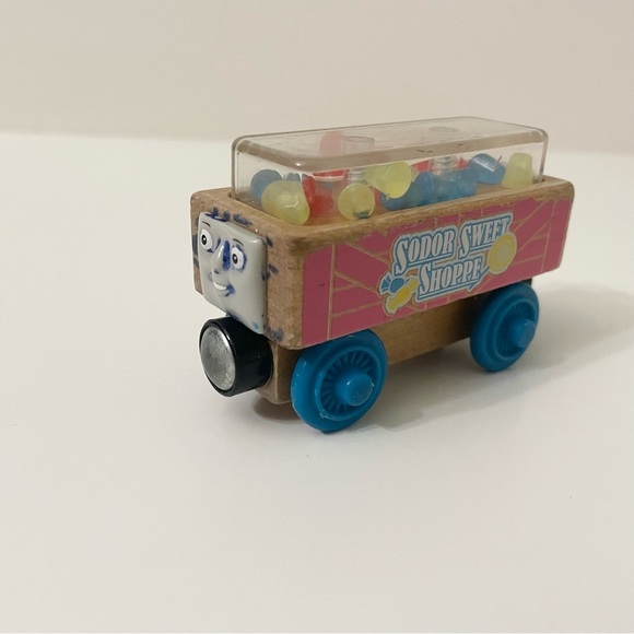 Thomas & Friends Wooden Gumdrop Car Train Sodor Sweet Shoppe - Picture 12 of 14